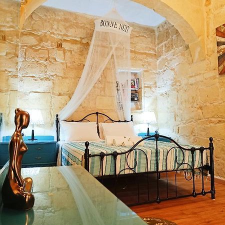 Fusion Homestay Accommodation Mosta Exterior photo