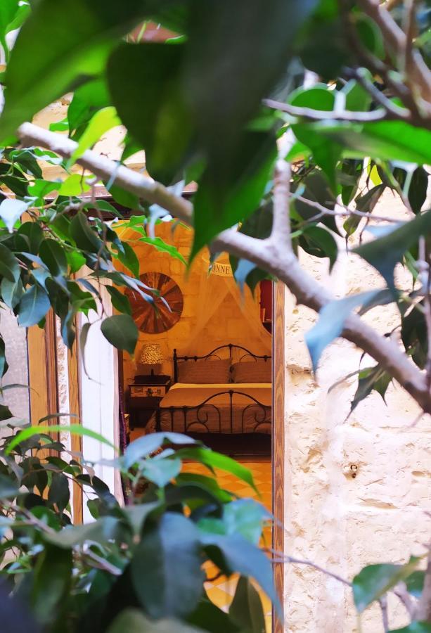 Fusion Homestay Accommodation Mosta Exterior photo