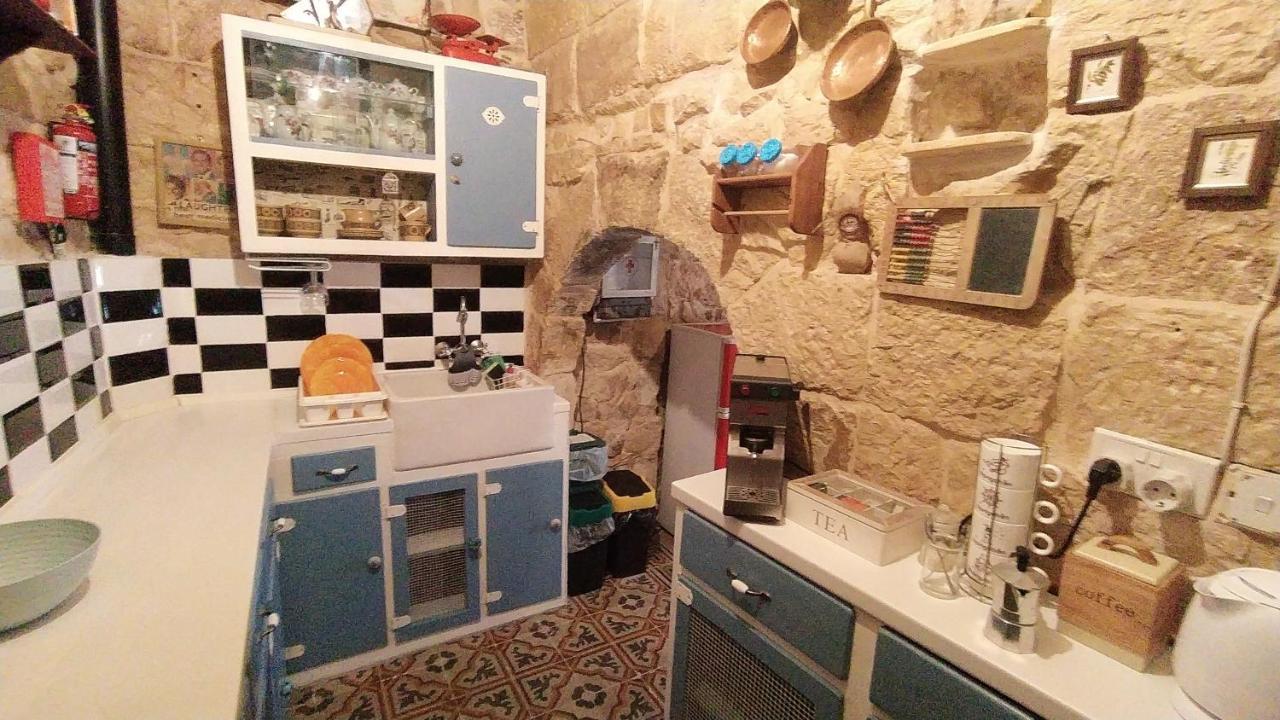 Fusion Homestay Accommodation Mosta Exterior photo