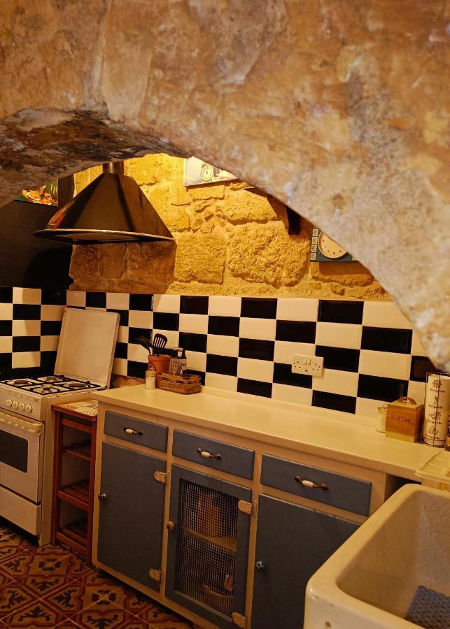 Fusion Homestay Accommodation Mosta Exterior photo